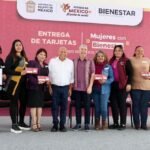 JUSTICIA SOCIAL Y EDUCACIÓN PARA LAS MUJERES DE TLALNEPANTLA: ENTREGAN 3 MIL TARJETAS Y CERTIFICADOS ACADÉMICOS