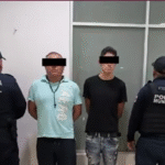 GUARDIA MUNICIPAL DE NAUCALPAN DESARTICULA BANDA DEDICADA A LA VENTA ILEGAL DE ARMAS; ENTRE LOS DETENIDOS HAY UN POLICÍA EN ACTIVO.