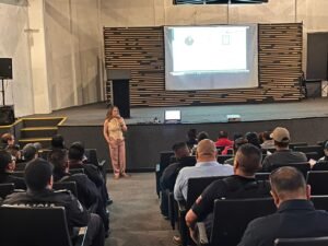 NAUCALPAN REFUERZA PROFESIONALIZACIÓN POLICIAL: CAPACITA A CASI 100 ELEMENTOS EN INFORME POLICIAL HOMOLOGADO