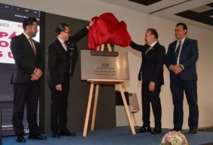 ATIZAPÁN SE POSICIONA EN TURISMO DE NEGOCIOS: RECIBE DISTINTIVO ESTATAL Y FORTALECE SU PROYECCIÓN ECONÓMICA