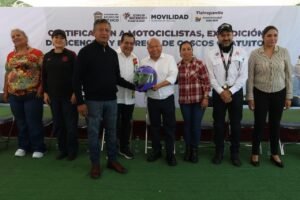 ENCABEZA RACIEL PÉREZ CRUZ JORNADA ESTATAL DE SEGURIDAD Y CERTIFICACIÓN PARA MOTOCICLISTAS EN TLALNEPANTLA