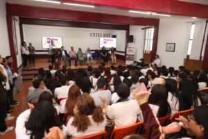 TLALNEPANTLA LANZA ESTRATEGIA INTEGRAL PARA PREVENIR EMBARAZO ADOLESCENTE EN PREPARATORIAS