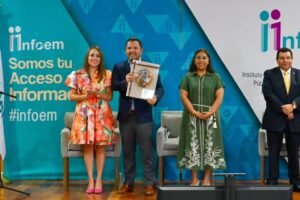 HUIXQUILUCAN RECIBE RECONOCIMIENTO ESTATAL POR EXCELENCIA EN TRANSPARENCIA PROACTIVA
