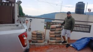 JILOTZINGO IMPULSA LA INFRAESTRUCTURA BÁSICA CON LA ENTREGA DE MATERIALES EN SAN LUIS AYUCAN