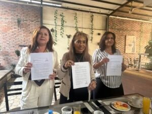 TRES EXREGIDORAS ANUNCIAN SALIDA DEL PAN EN MEDIO DE CRÍTICAS A DIRIGENCIA ESTATAL