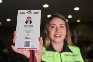 2,450 CREDENCIALES PARA VERIFICADORES: ¿TRANSPARENCIA OPERATIVA O BUROCRACIA CON CÓDIGO QR?