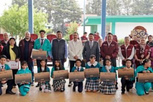 INVIERTEN 29.8 MDP EN INFRAESTRUCTURA Y EQUIPAMIENTO EDUCATIVO PARA LA REGIÓN DE LOS VOLCANES