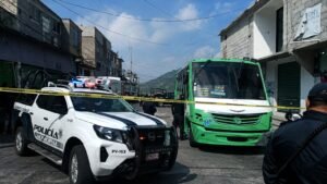 DOBLE HOMICIDIO EN TRANSPORTE PÚBLICO DE TLALNEPANTLA MOVILIZA A LAS AUTORIDADES