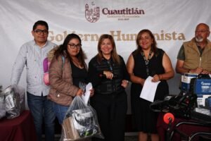 JUANITA CARRILLO ENTREGA HERRAMIENTAS Y EQUIPAMIENTO A SERVICIOS PÚBLICOS DE CUAUTITLÁN