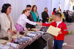 IMPULSA YOSELIN MENDOZA EL FUTURO ACADÉMICO DE LA NIÑEZ NICOLASROMERENSE