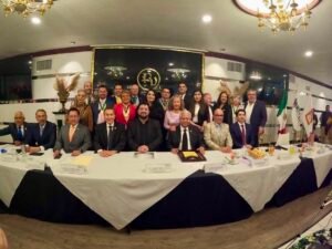 ASECEM OTORGA MEDALLA AL MÉRITO EMPRESARIAL 2026 AL ALCALDE ISAAC MONTOYA POR IMPULSAR EL DESARROLLO DE NAUCALPAN
