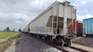 DESCARRILAMIENTO DE VAGÓN EN COYOTEPEC NO REGISTRA HERIDOS NI DAÑOS A TERCEROS