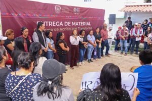 ENTREGA DE MATERIALES DE CONSTRUCCIÓN TRANSFORMA VIALIDADES EN NICOLÁS ROMERO