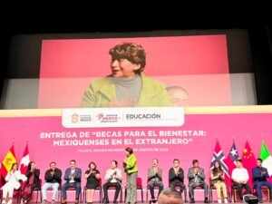 IMPULSAN FORMACIÓN INTERNACIONAL PARA JÓVENES MEXIQUENSES CON ENTREGA DE BECAS PARA EL BIENESTAR