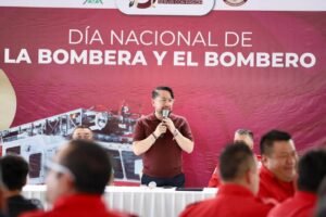 RECONOCEN CON ESTÍMULO ECONÓMICO LA LABOR DE LOS BOMBEROS EN CUAUTITLÁN IZCALLI
