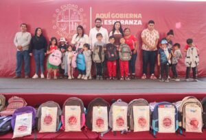 NAUCALPAN RESPALDA LA ECONOMÍA FAMILIAR Y LA EDUCACIÓN CON EL PROGRAMA “IMPULSANDO TU ESCUELA”