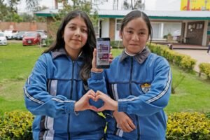 GOBIERNO DEL EDOMÉX INICIA CONSULTA CIUDADANA PARA REGULAR EL USO DE CELULARES EN ESCUELAS