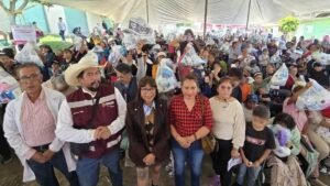 DIF COYOTEPEC SALE A LAS COMUNIDADES: NOÉ TÉLLEZ GARCÍA APUESTA POR ATENCIÓN DIRECTA A FAMILIAS
