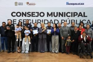 RECONOCE HUIXQUILUCAN VOCACIÓN, ENTREGA Y PROFESIONALISMO DE BOMBEROS
