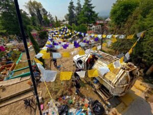 COYOTEPEC REALIZA MANTENIMIENTO EN EL PANTEÓN MUNICIPAL POR EL DÍA DE MUERTOS