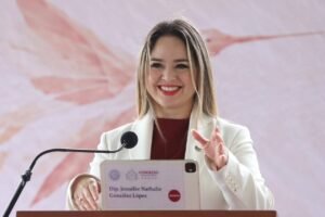 JENNIFER GONZÁLEZ RINDE INFORME LEGISLATIVO CON AVANCES EN SALUD, PROTECCIÓN A LAS MUJERES Y VIVIENDA DIGNA